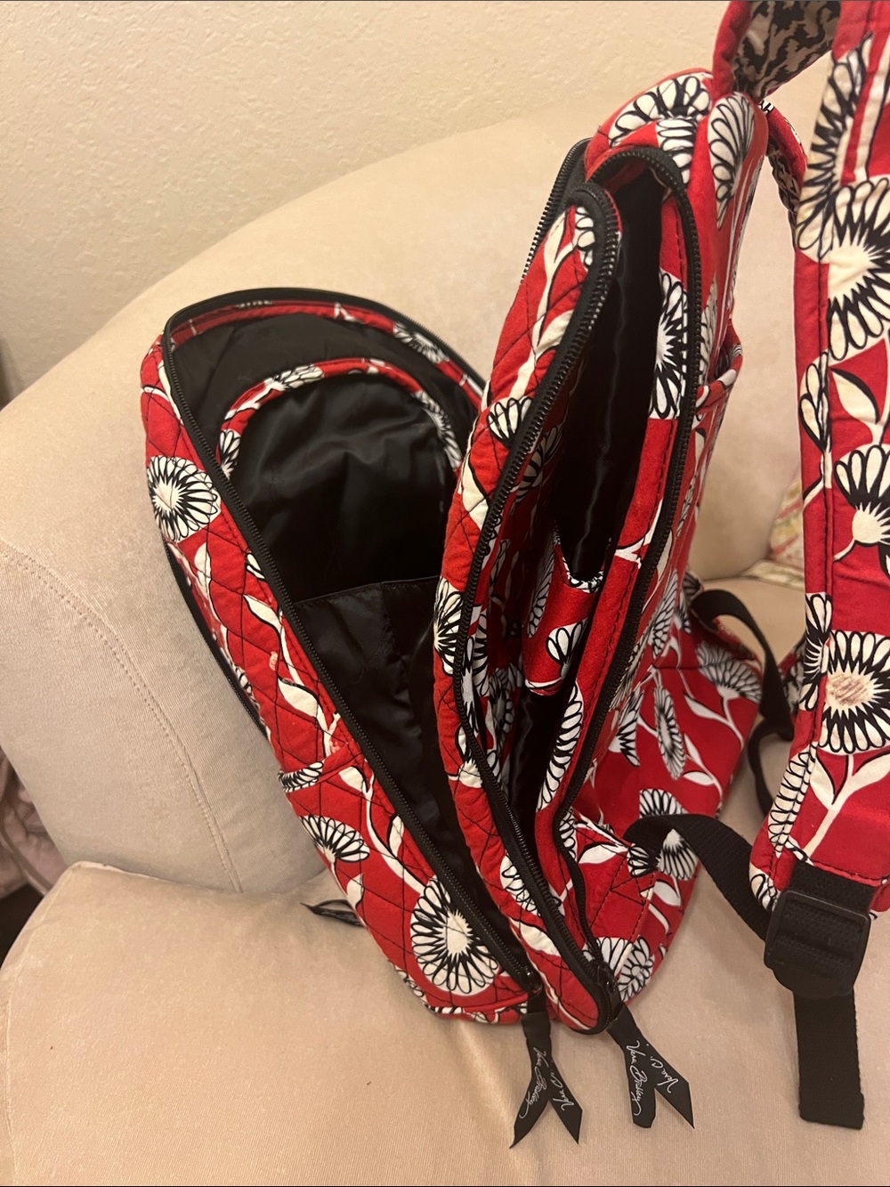 Vera Bradley Red Quilted Floral Backpack - Picture 11 of 12